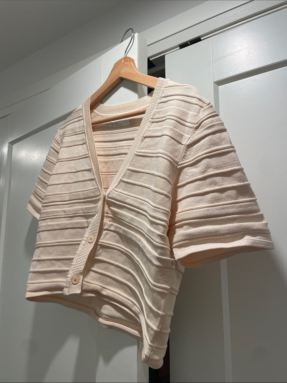 Oak + Fort Cropped Cream Cardigan - Picture 7 of 12